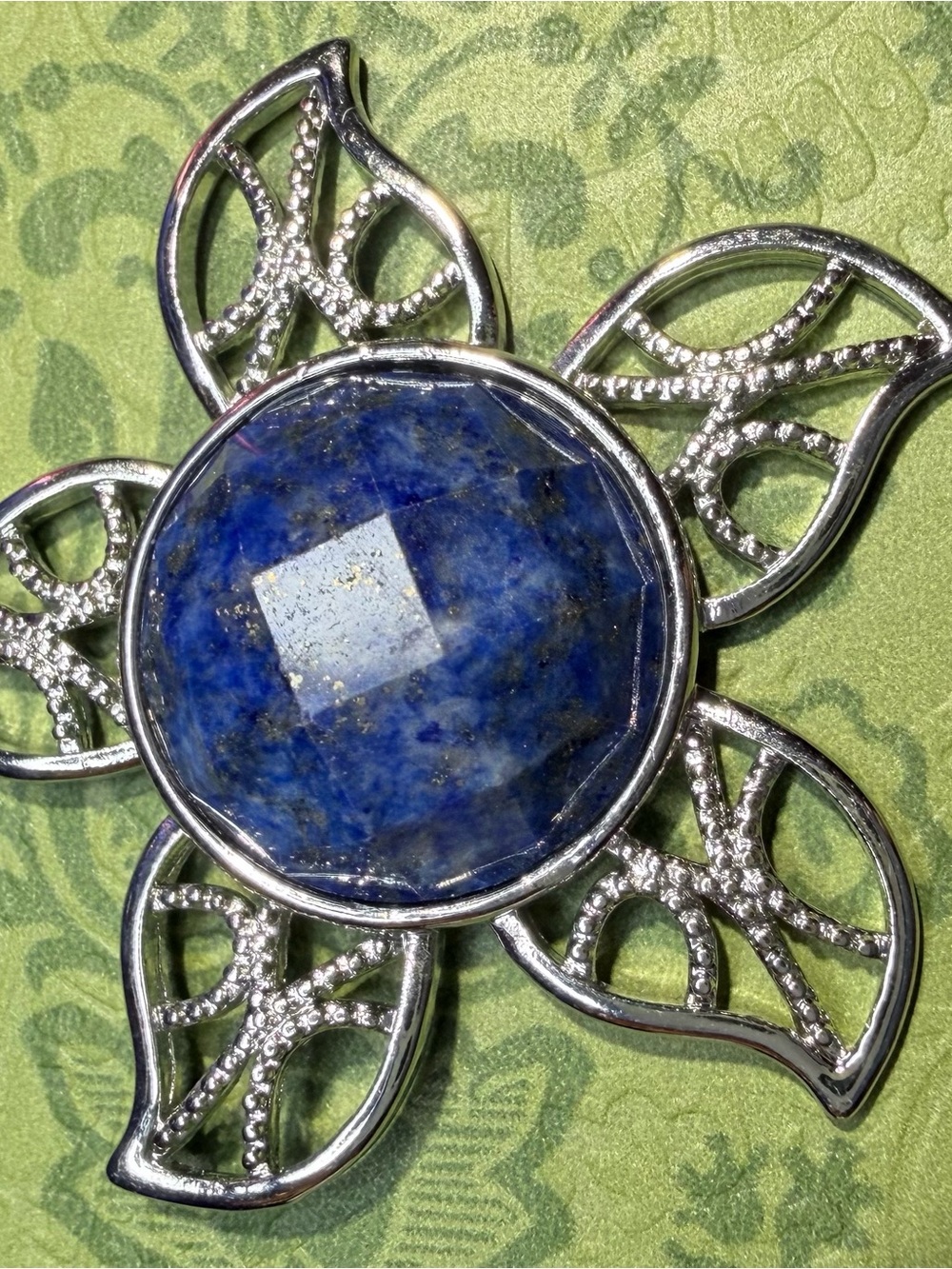 Decorative Blue Lapis Flower Accent Pendant